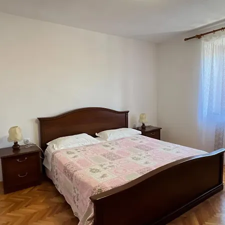 Su Apartament *